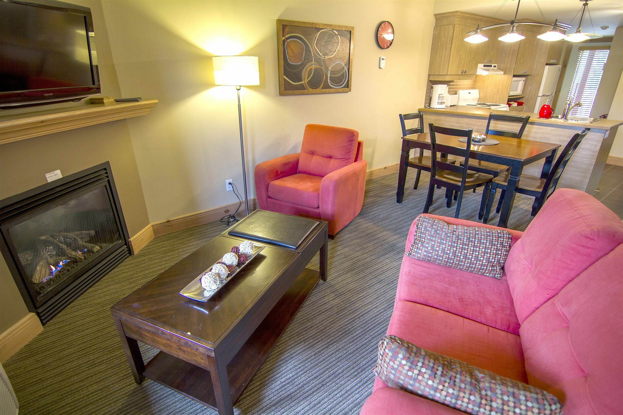 Suites De La Gare - Location Adp Mont-Tremblant Buitenkant foto
